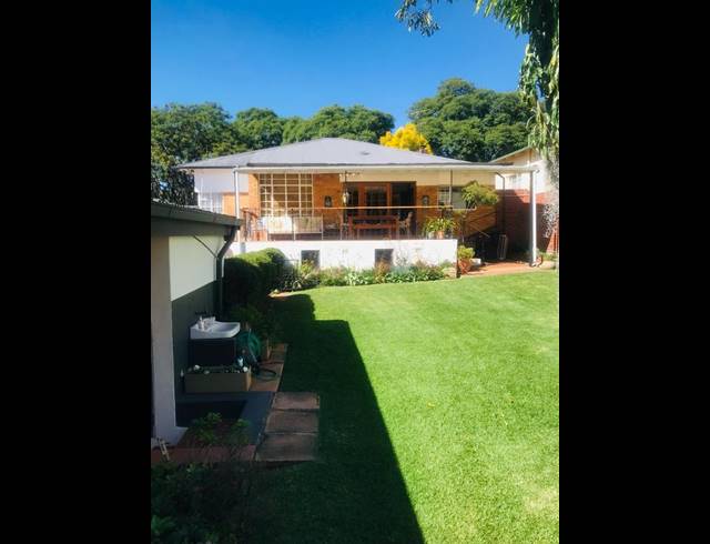 3 BEDROOM HOUSE FOR SALE IN KENSINGTON